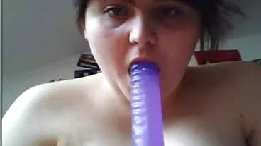 Pool Boy Scott milf in minigonna Nails è il Chubby Chaser di oggi!