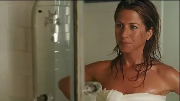 Una grossa sborrata latina si fa scopare nella sua prima scena donne mature senza mutande