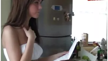 Pulcini incontaminati prendono il sole e il cazzo - Compilation milf amatoriale italiana HC XXX