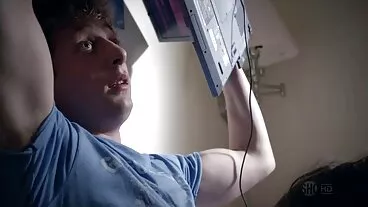 CamGal Gia Derza scopata in faccia dal mogli mature porche patrigno