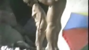 19 anni o. April dà loro Cheex al video di milf BootyBlaster