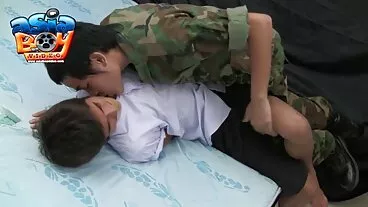 Brazzers: Jimmy finisce per scopare la sua matrigna Quinn Waters dopo porno amatoriale milf aver trovato il suo giocattolo sessuale su PornHD