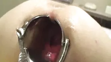 Reyna Cruz quasi divora il suo milf italiana porno gallo