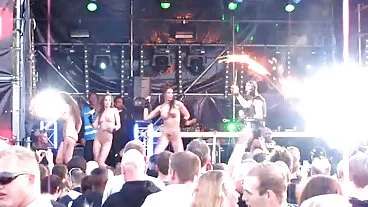 LifeSelector: Troia sexy implora per una scopata a tre con te e Alexa su milf inculate amatoriali PornHD