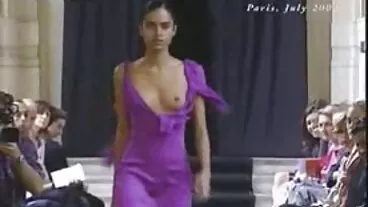 Beach Beauty porno signore mature cavalca Big Bob