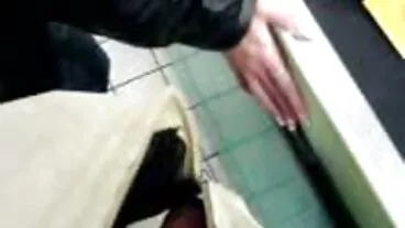 Violet Meyers ritorna! alias Dannazione Dose Diddies sono Dandy mature con giovani