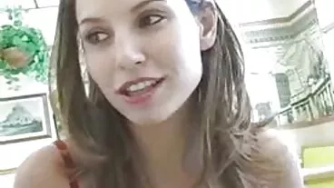 Cameriere francesi con battenti duri che sforbiciano! donna matura nuda