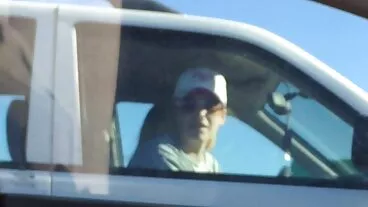 Mozziconi perfetti su Big Dick - Abella anziane porche e Gina Valentina!