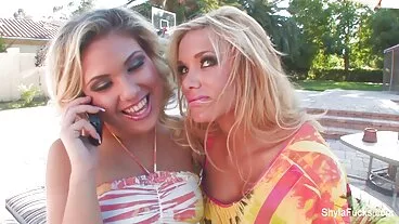 La troia Lena in una situazione video porno milf italiani molto difficile fa pagare il suo cuck