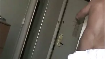 La fidanzata dai capelli rossi mostra la sua figa signore mature sexi calda