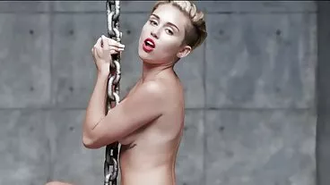 Brazzers: Rachel Starr chiama dalla hot line del sesso su PornHD porno gratis donne mature