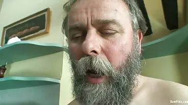 MyFamilyPies: Family porno signore mature First su PornHD con Kyler Quinn, Ashley Wolf e Sia Lust