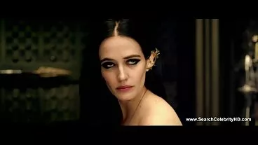 Le riprese in lingerie con Eveline Dellai si trasformano porno mogli mature in sesso anale