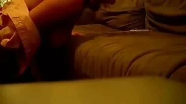 BRAZZERS Lesbiche PAWG Affare mature disinibite si intensifica a Bisex FFM